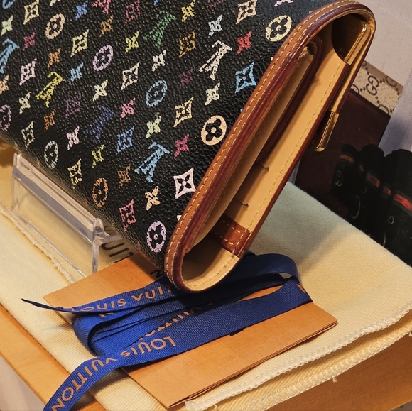 Authentic Louis Vuitton Murakami MultiColor Canvas Wallet Box, Dust Bag & Ribbon - Picture 10 of 17